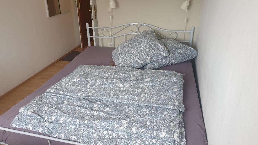Rooming24, Kleine Pension Любек Екстериор снимка